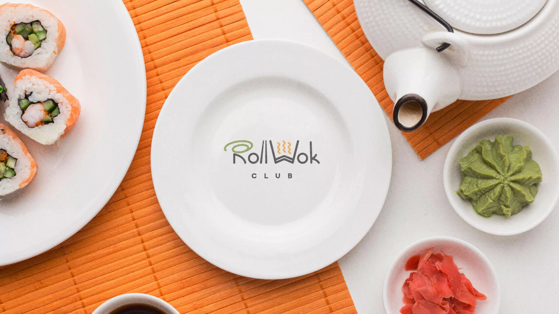 Разработка логотипа и фирменного стиля суши-бара «Roll Wok Club» в Тосно